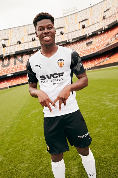 Helsinki Agency_Valencia CF<br>New Kits_Thumbnail_6