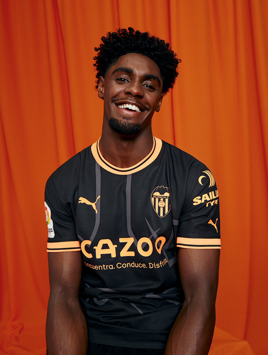 Helsinki Agency_Valencia CF<br>New Kits_5