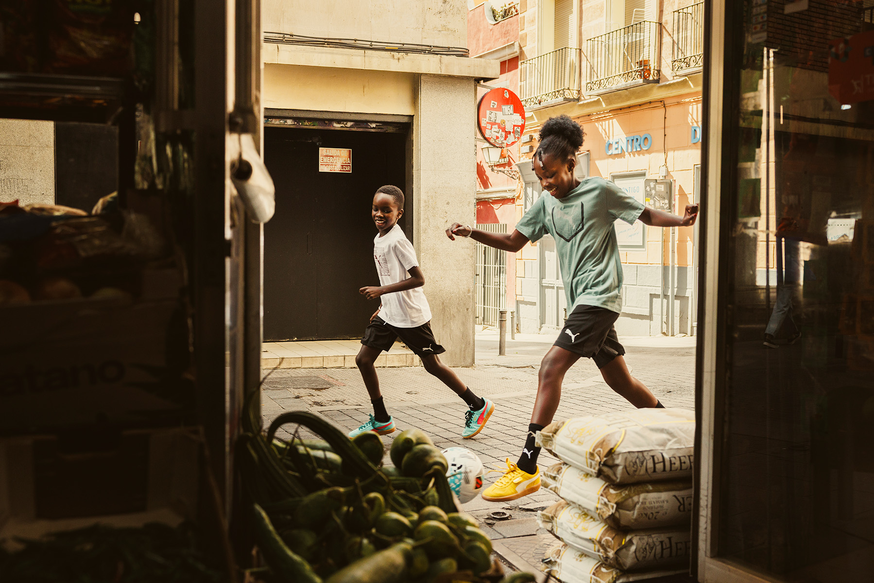 Helsinki Agency_LALIGA VS<br>Los Dagrones de Lavapiés